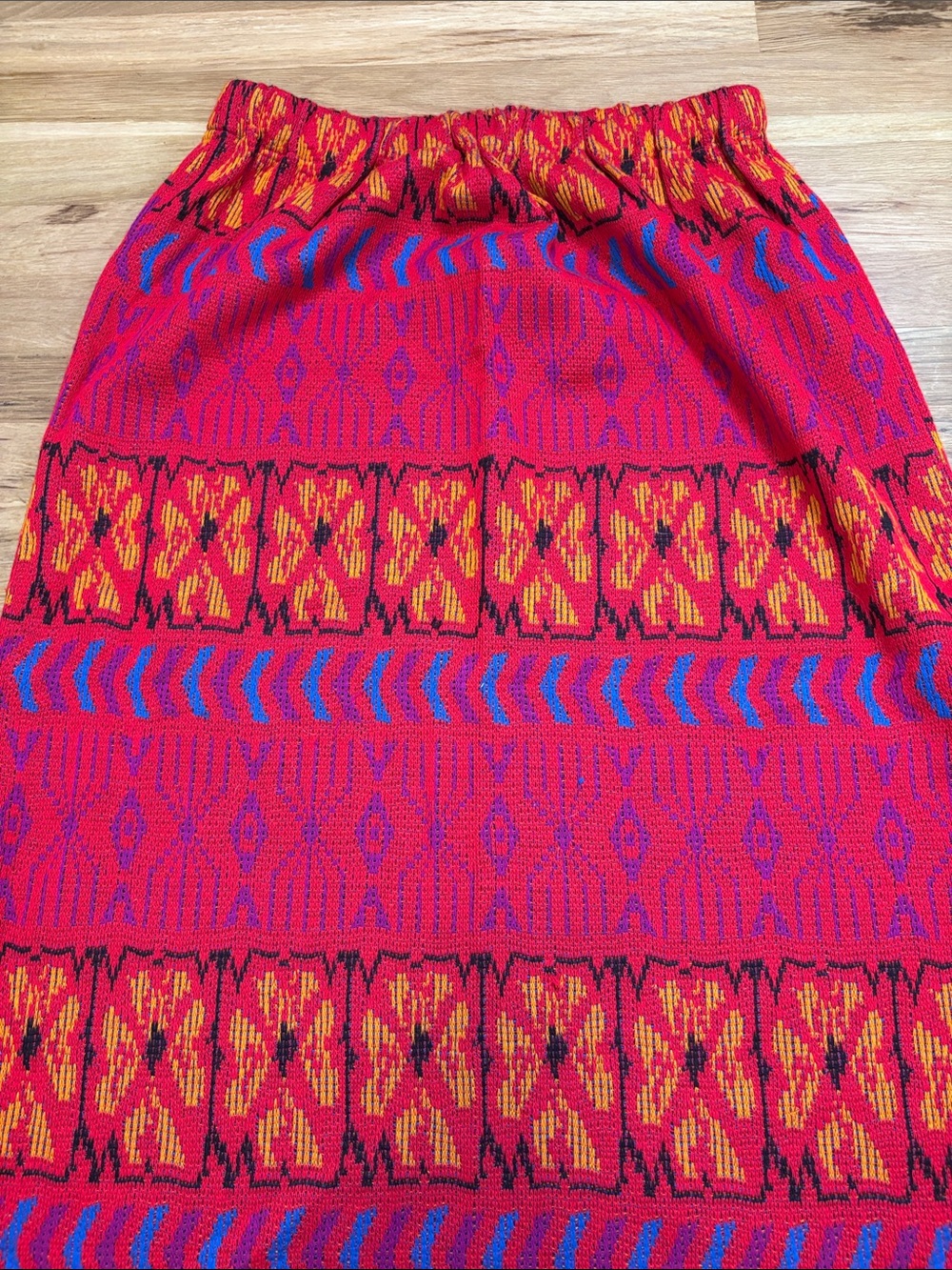 Vibrant Red Patterned Knit Maxi Skirt - Picture 10 of 13